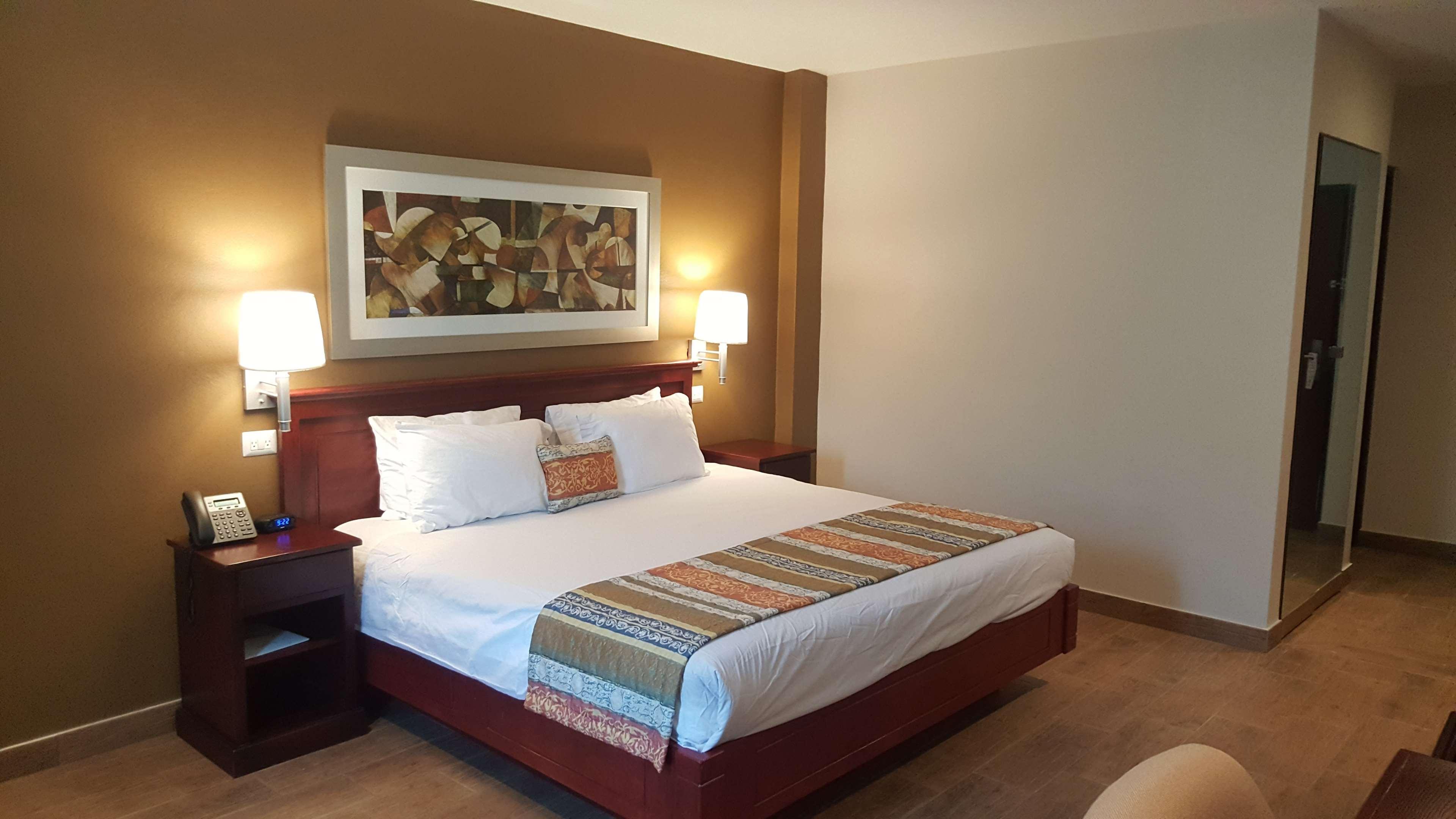 Best Western Bazarell Inn Montemorelos Exterior photo