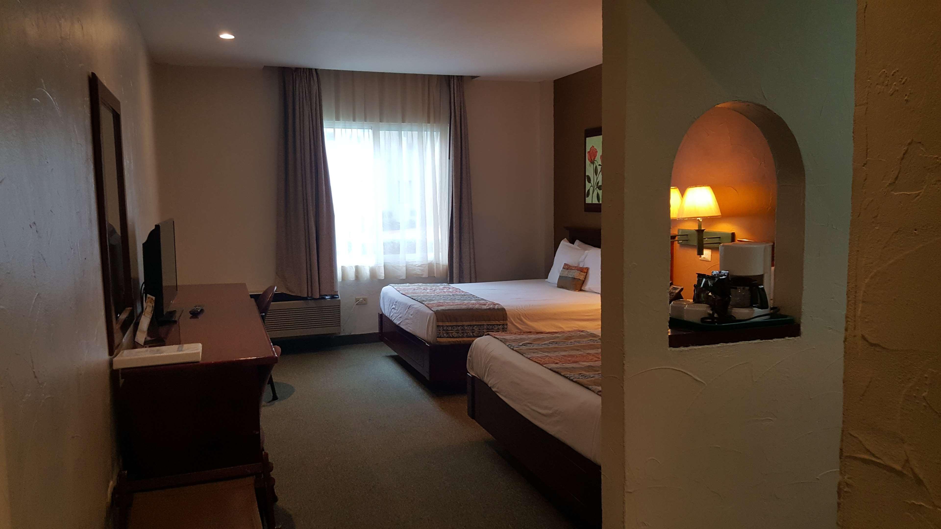 Best Western Bazarell Inn Montemorelos Exterior photo