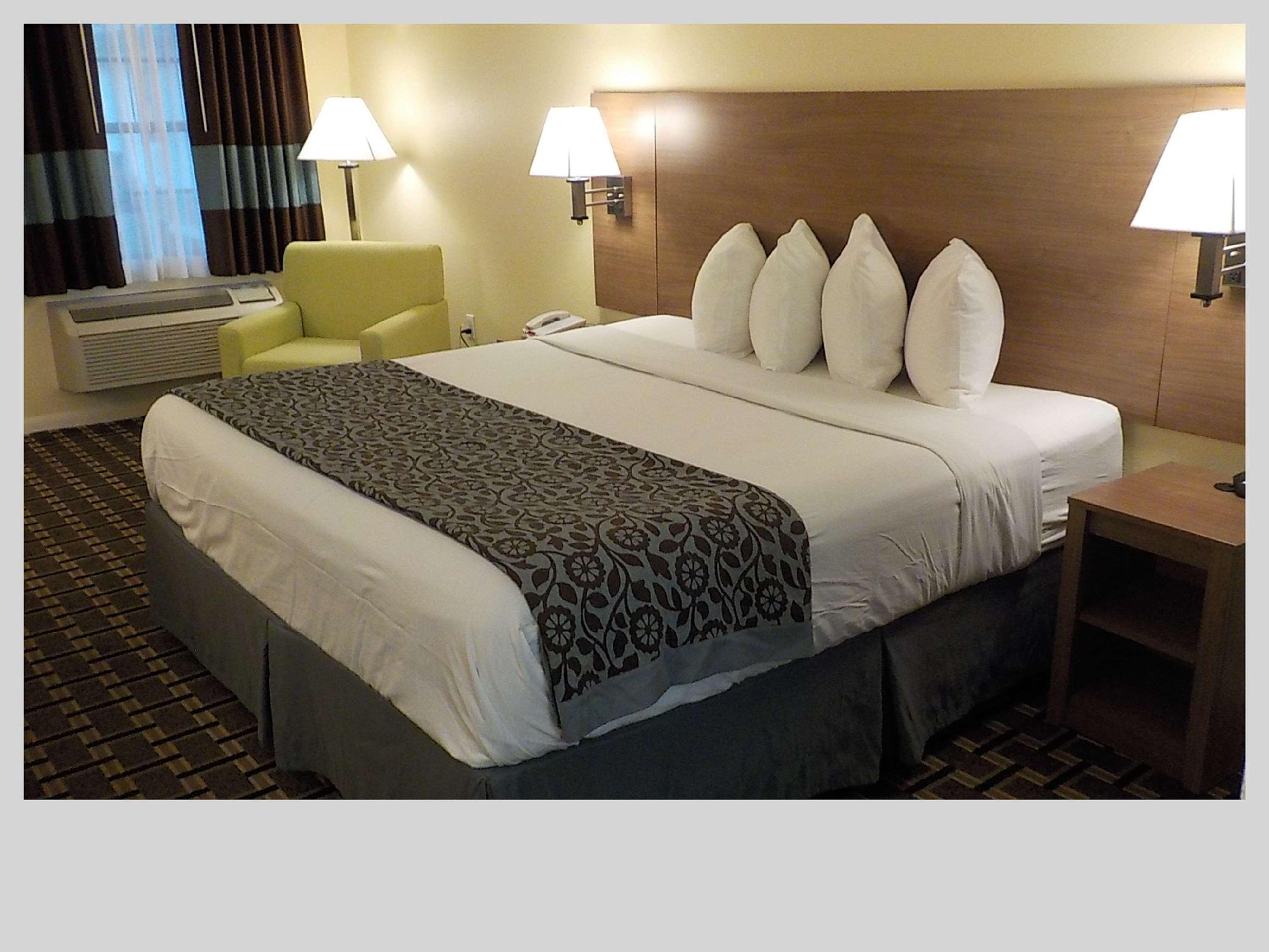 Best Western Bazarell Inn Montemorelos Exterior photo
