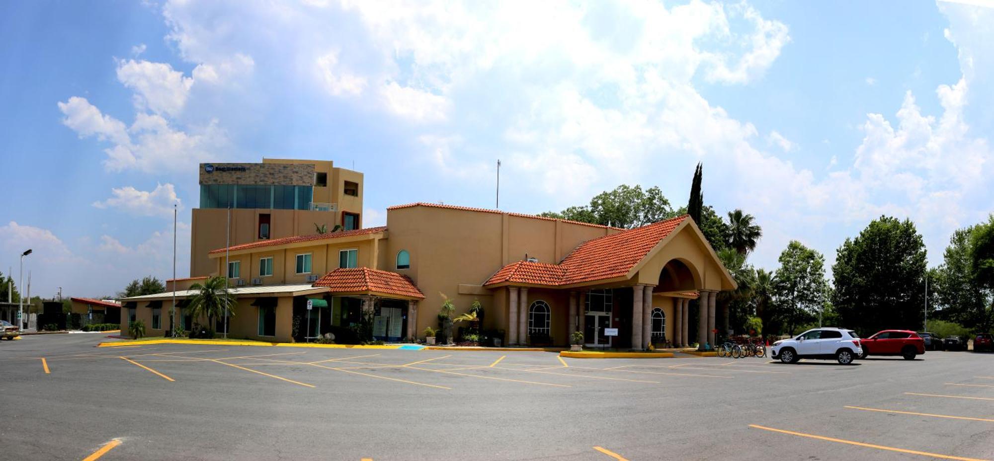 Best Western Bazarell Inn Montemorelos Exterior photo