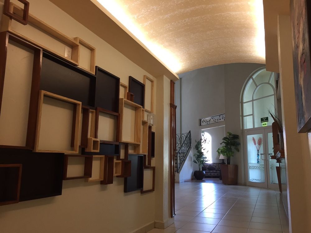 Best Western Bazarell Inn Montemorelos Exterior photo