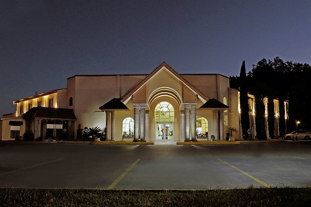 Best Western Bazarell Inn Montemorelos Exterior photo